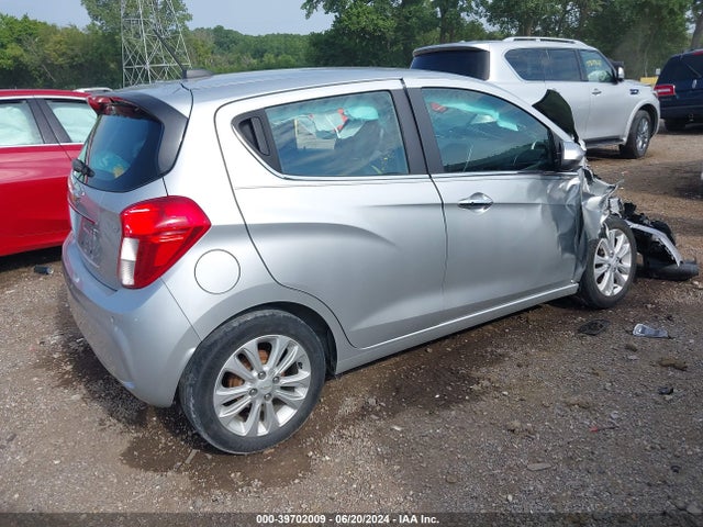 Chevrolet Spark 2lt Cvt 2017 KL8CF6SA5HC779435 Image 4