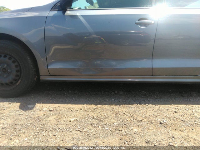 3VW2K7AJ6EM309430 Volkswagen Jetta 2.0l S