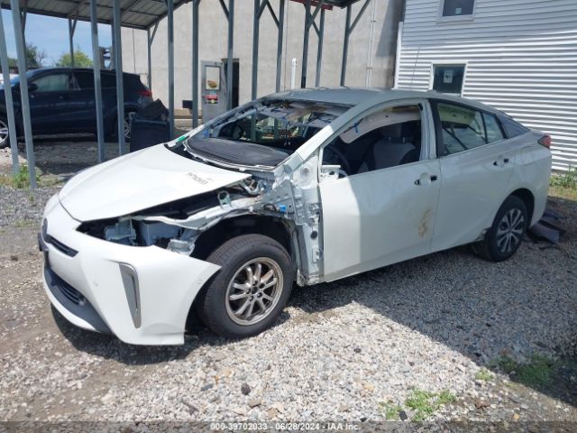 JTDL9RFUXL3017151 Toyota Prius Le Awd-e