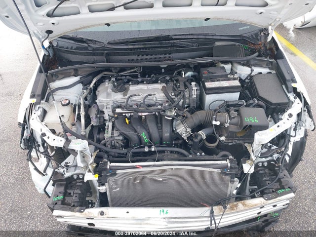 Toyota COROLLA LE 2022 5YFEPMAE2NP279807 Image 10