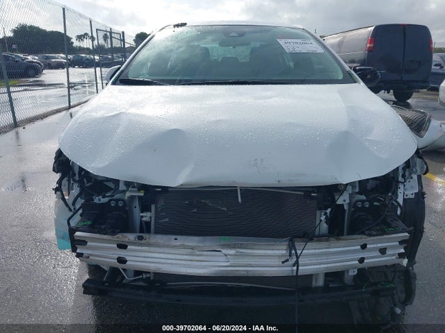 Toyota COROLLA LE 2022 5YFEPMAE2NP279807 Image 13