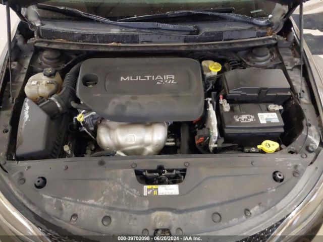 1C3CCCAB7GN126590 Chrysler 200 Limited