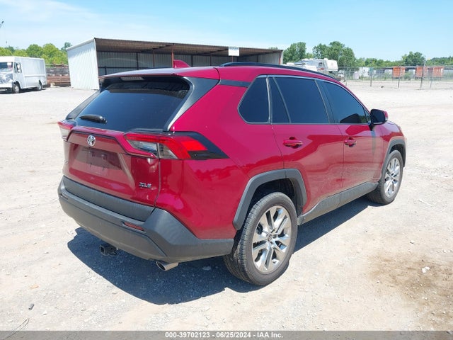 Toyota Rav4 Xle Premium 2021 2T3C1RFV0MW145624 Image 4