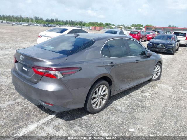 4T1R11AK3RU914366 Toyota CAMRY LE
