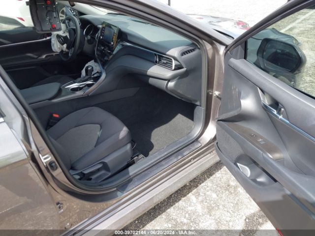 4T1R11AK3RU914366 Toyota CAMRY LE
