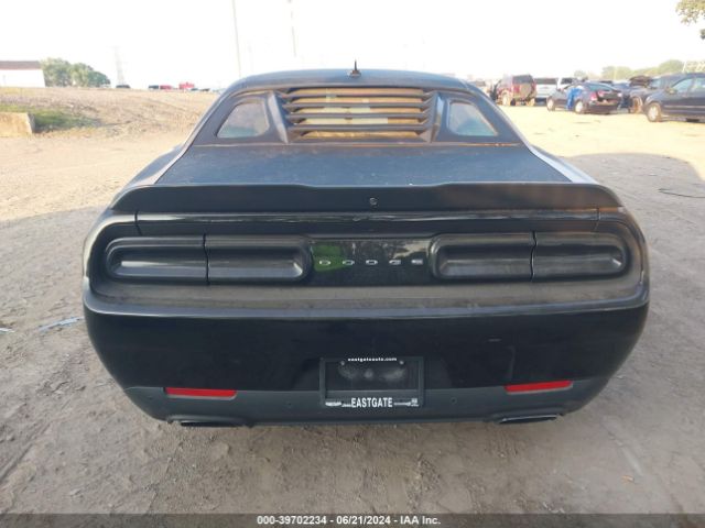 2C3CDZFJ0NH215455 Dodge Challenger R/t Scat Pack