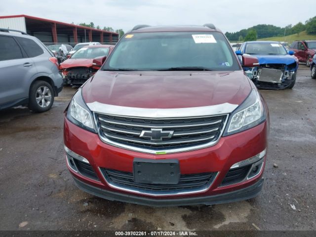 1GNKVHKD8HJ329051 Chevrolet Traverse 2lt