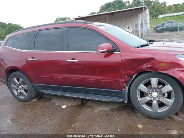 1GNKVHKD8HJ329051 Chevrolet Traverse 2lt