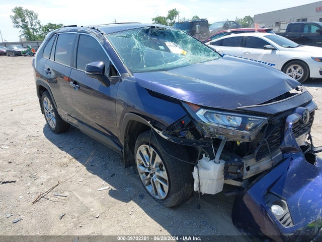 2019 2T3C1RFV3KW025667 main image