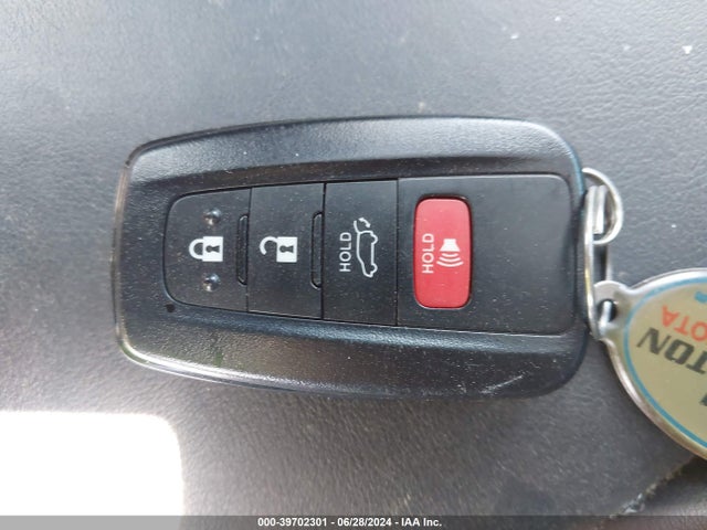 Toyota Rav4 Xle Premium 2019 2T3C1RFV3KW025667 Image 11