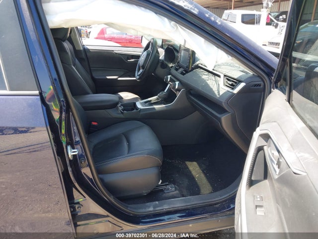 Toyota Rav4 Xle Premium 2019 2T3C1RFV3KW025667 Image 5