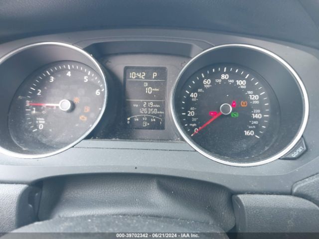 3VWD17AJ3FM297539 Volkswagen Jetta 1.8t Se