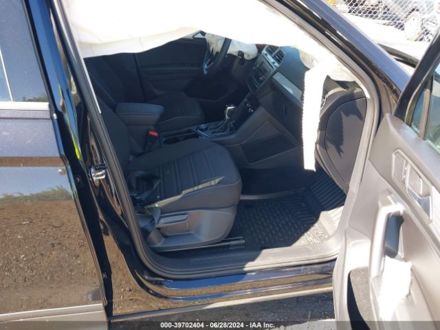 3VV0B7AX1NM095348 Volkswagen Tiguan 2.0t S
