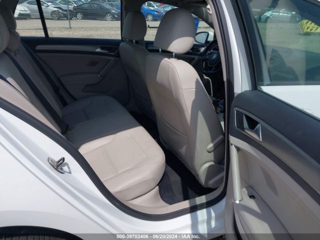 3VW217AU2FM018440 Volkswagen Golf Tsi S 4-door