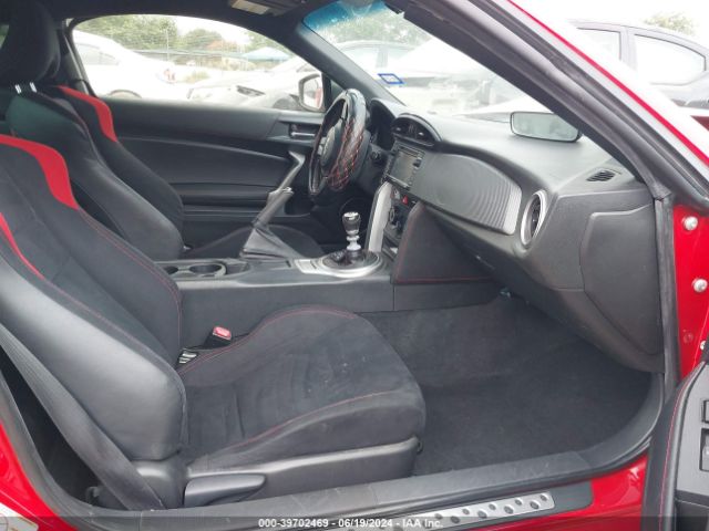 JF1ZNAA11F9707947 Scion FR-S