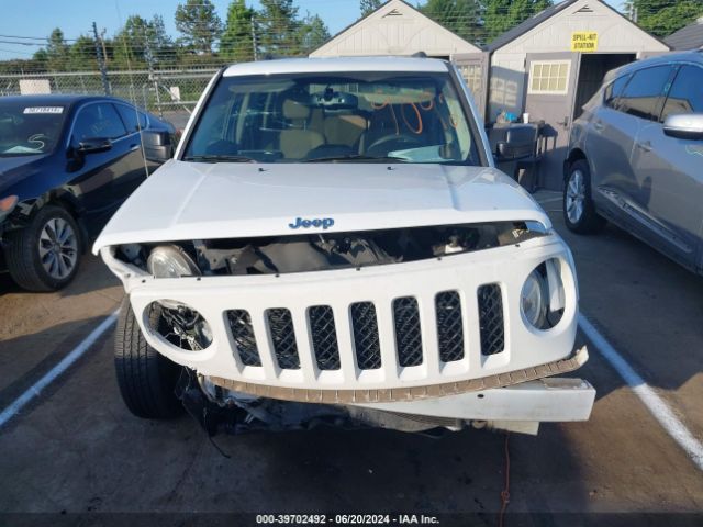 1C4NJPBB2HD209092 Jeep Patriot Sport Fwd
