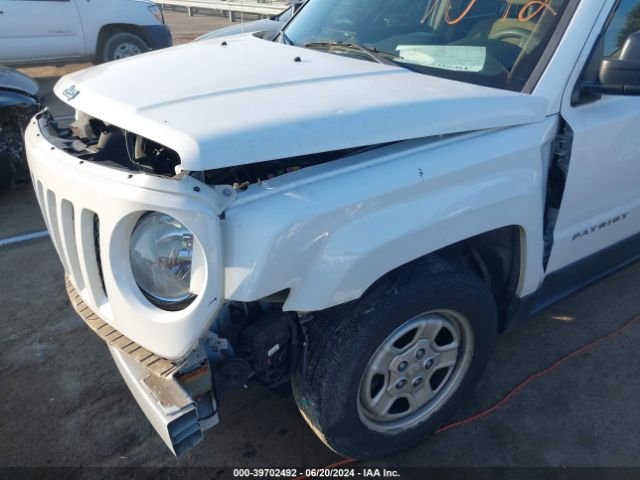 1C4NJPBB2HD209092 Jeep Patriot Sport Fwd