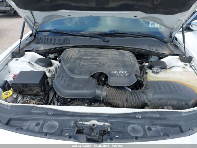 2C3CCAEG4JH222607 Chrysler 300 Limited