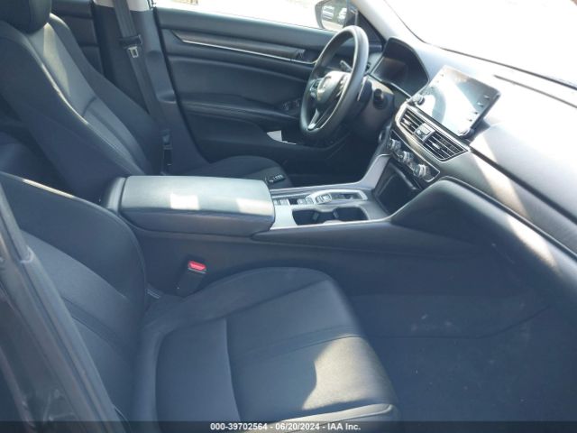 1HGCV3F42JA010634 Honda Accord Hybrid Ex