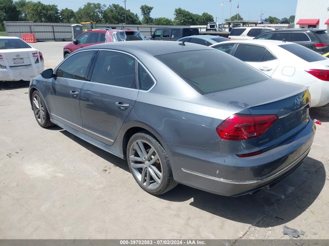1VWAS7A35GC043044 Volkswagen Passat 1.8t R-line
