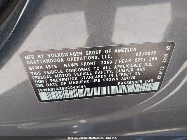 1VWAS7A35GC043044 Volkswagen Passat 1.8t R-line