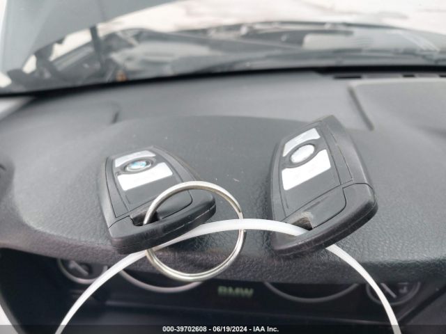 WBA3C3G50ENR25893 BMW 320i Xdrive