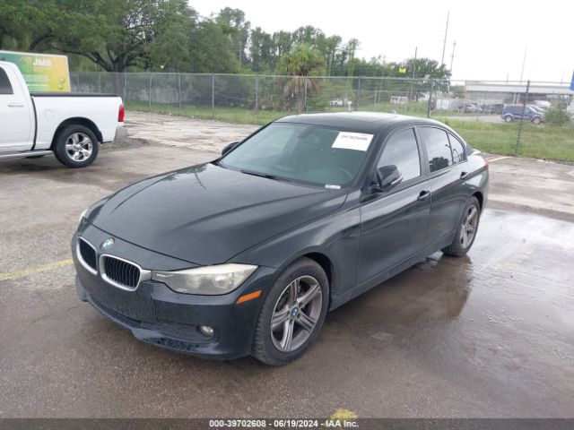 WBA3C3G50ENR25893 BMW 320i Xdrive
