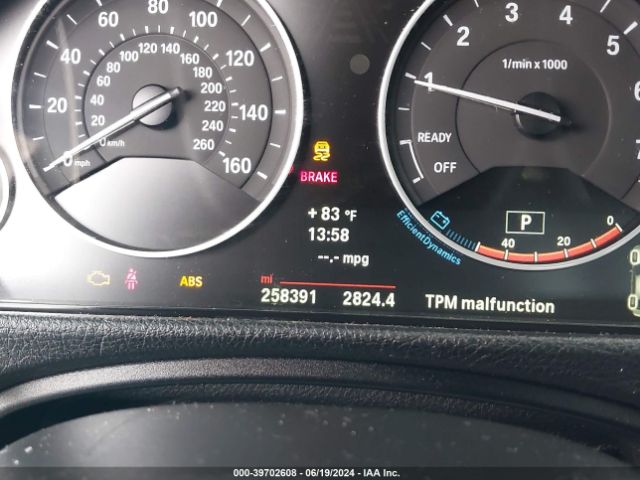 WBA3C3G50ENR25893 BMW 320i Xdrive