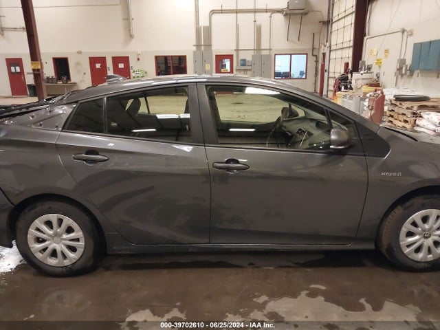 Toyota Prius Le 2021 JTDKAMFUXM3137989 Image 14