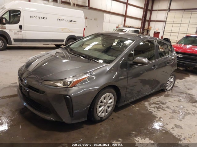 Toyota Prius Le 2021 JTDKAMFUXM3137989 Image 2