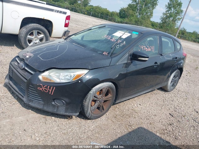 Ford FOCUS SE 2014 1FADP3K24EL371185 Image 2