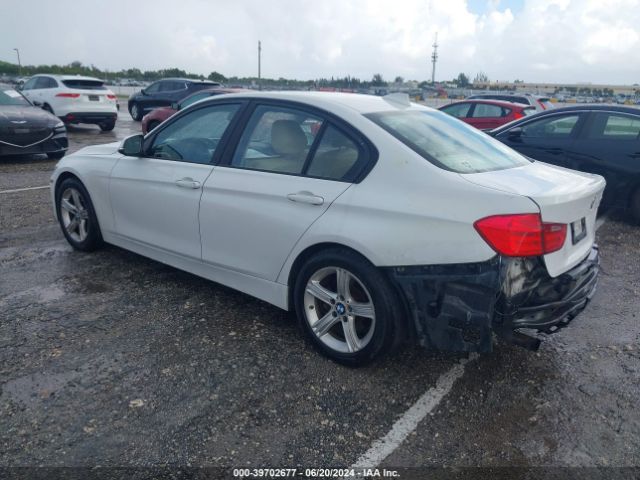 WBA3B1C52EK131895 BMW 320i