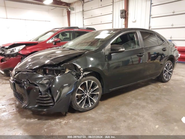Toyota COROLLA SE 2017 5YFBURHE9HP708587 Image 2