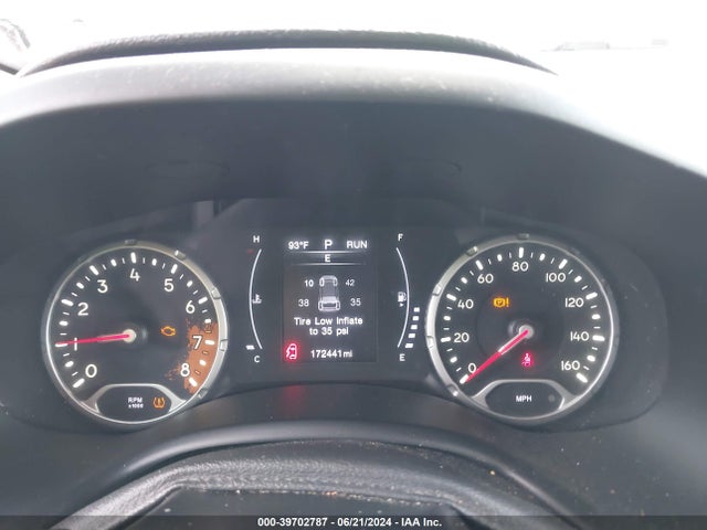 ZACCJABB5HPG05328 Jeep Renegade Altitude Fwd