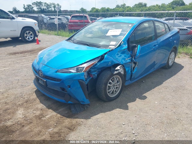 Toyota Prius Le 2021 JTDKAMFU0M3139914 Image 2