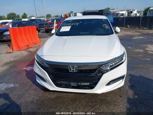 1HGCV1F35JA204490 Honda Accord Sport