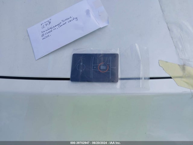 2023 TESLA MODEL Y 7SAYGDEE3PA146902 Photo 10