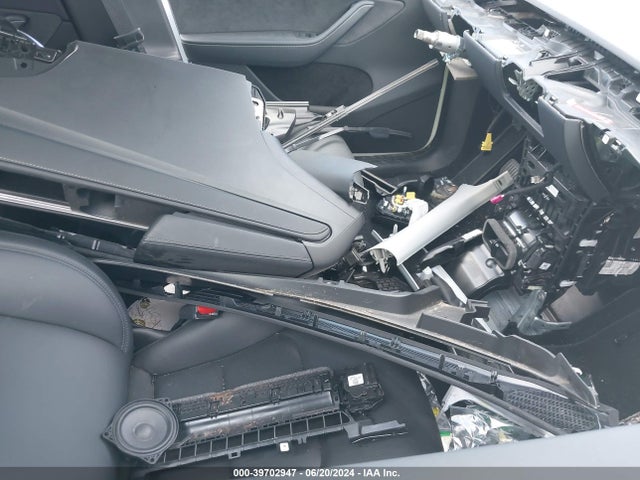 2023 TESLA MODEL Y 7SAYGDEE3PA146902 Photo 4