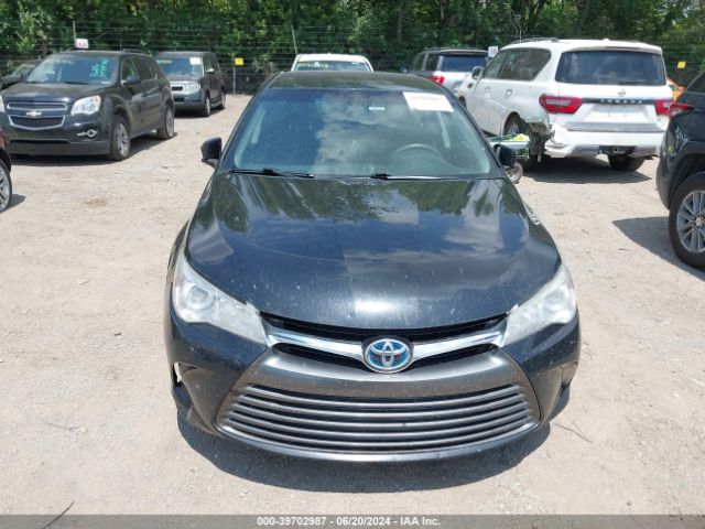 4T1BD1FKXHU214926 Toyota Camry Hybrid Le
