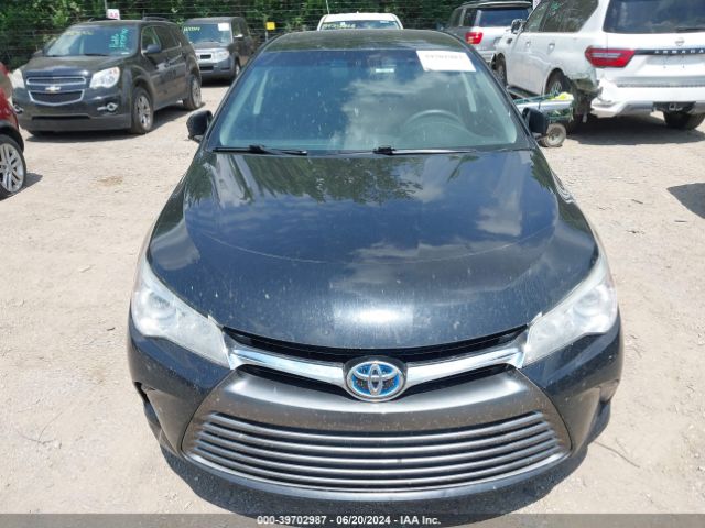 4T1BD1FKXHU214926 Toyota Camry Hybrid Le