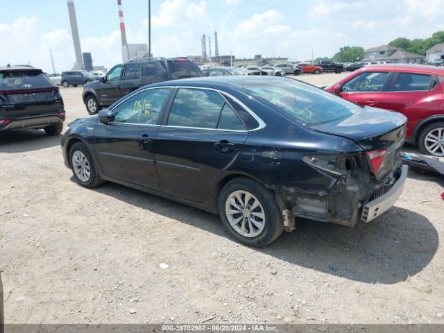 4T1BD1FKXHU214926 Toyota Camry Hybrid Le