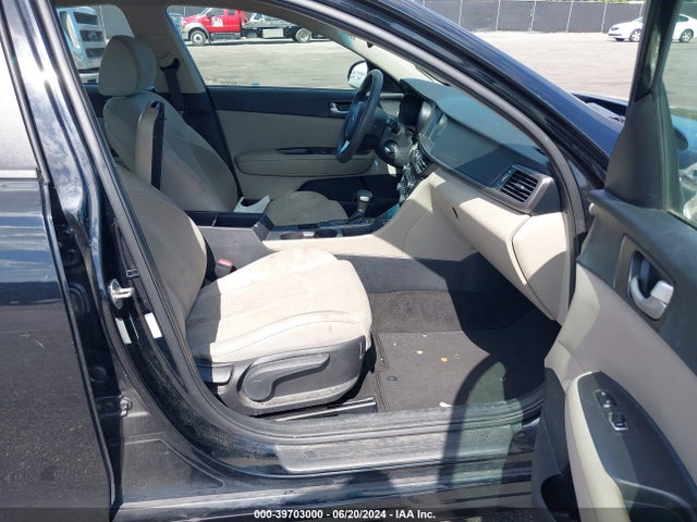 KIA Optima Lx 2018 5XXGT4L38JG233773 Image 5