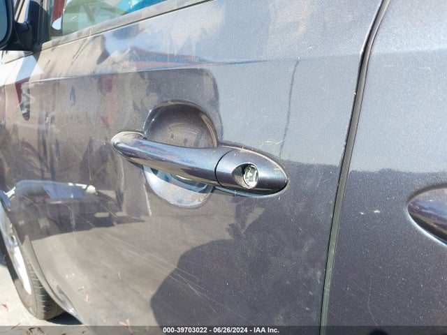 KIA SEDONA LX 2016 KNDMB5C16G6098407 Image 6