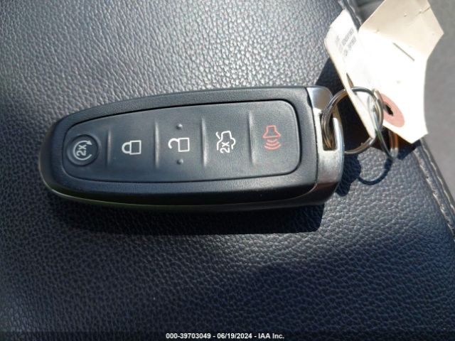 1FMCU9GD2KUA60299 Ford ESCAPE SE