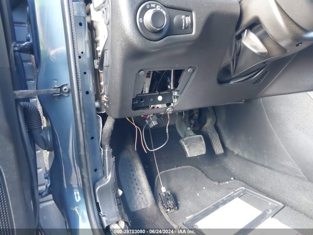 1C4PJLCB6MD116327 Jeep Cherokee Latitude Fwd