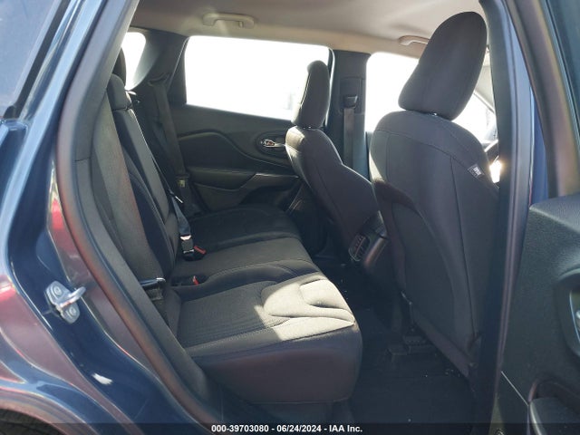 1C4PJLCB6MD116327 Jeep Cherokee Latitude Fwd