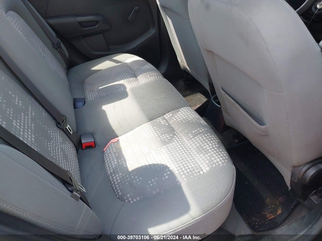 Chevrolet Sonic Ls Auto 2015 1G1JA5SH1F4150761 Image 8