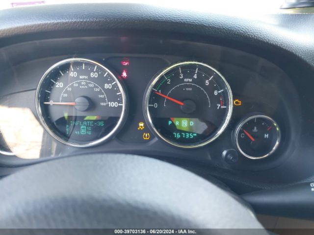 1C4HJWEG5FL770193 Jeep Wrangler Unlimited Sahara