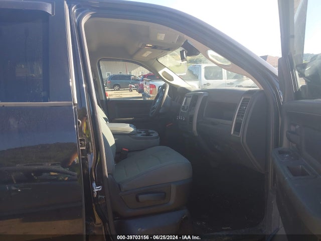 3C6RR7KT8GG315963 RAM 1500 Express
