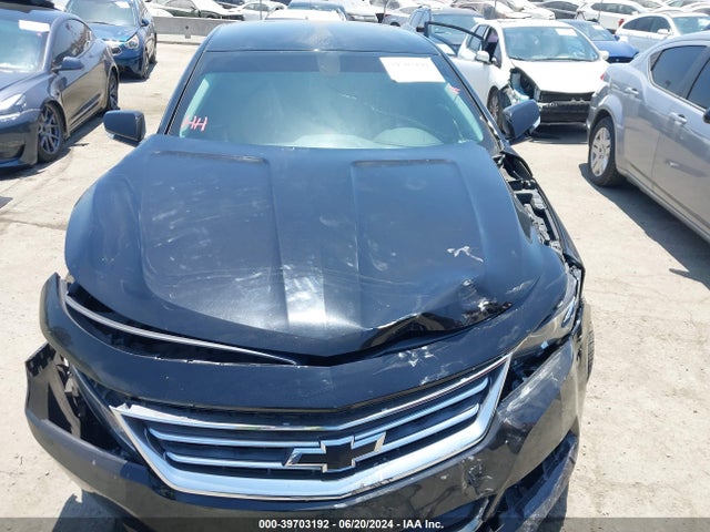 Chevrolet IMPALA 1LT 2018 2G1105S36J9136111 Image 12